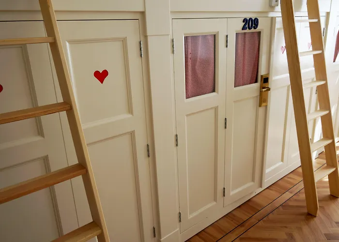 De Bedstee Boutique Capsules (Adults Only)